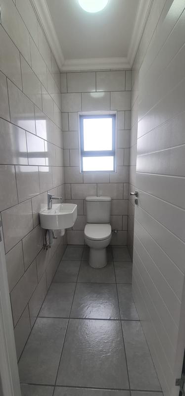 3 Bedroom Property for Sale in Sandy Point Western Cape